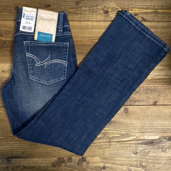 Wrangler Denim - Wrangler Women’s Premium Denim Bootcut Jeans